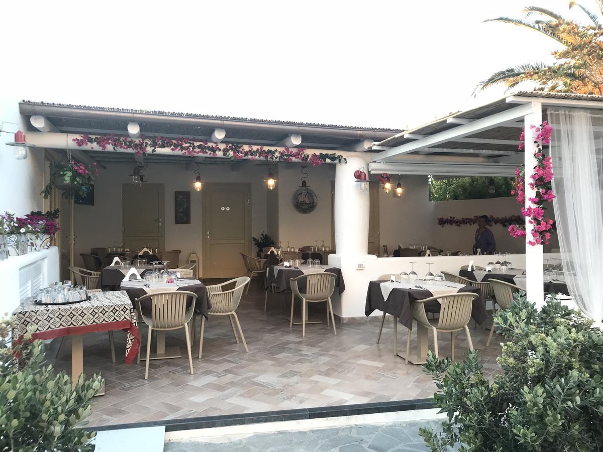 'A Alera Room & Breakfast Malfa  Exterior foto